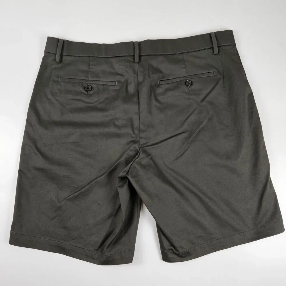 Banana Republic Men's 9